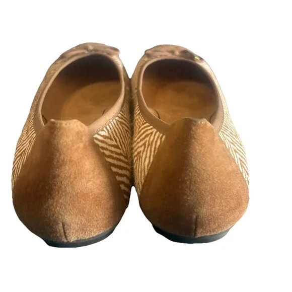 Vionic Minna Womens 11 Tan Ballet Flat Herringbone Calf Hair Bow Suede Cap Toe - Picture 9 of 16